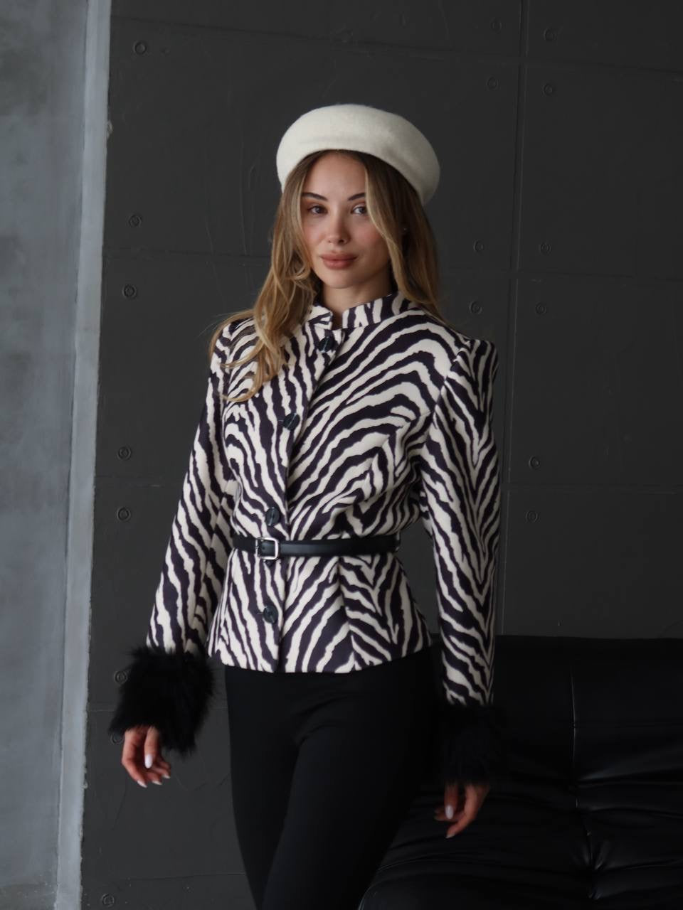 Zebra Kaşe Ceket