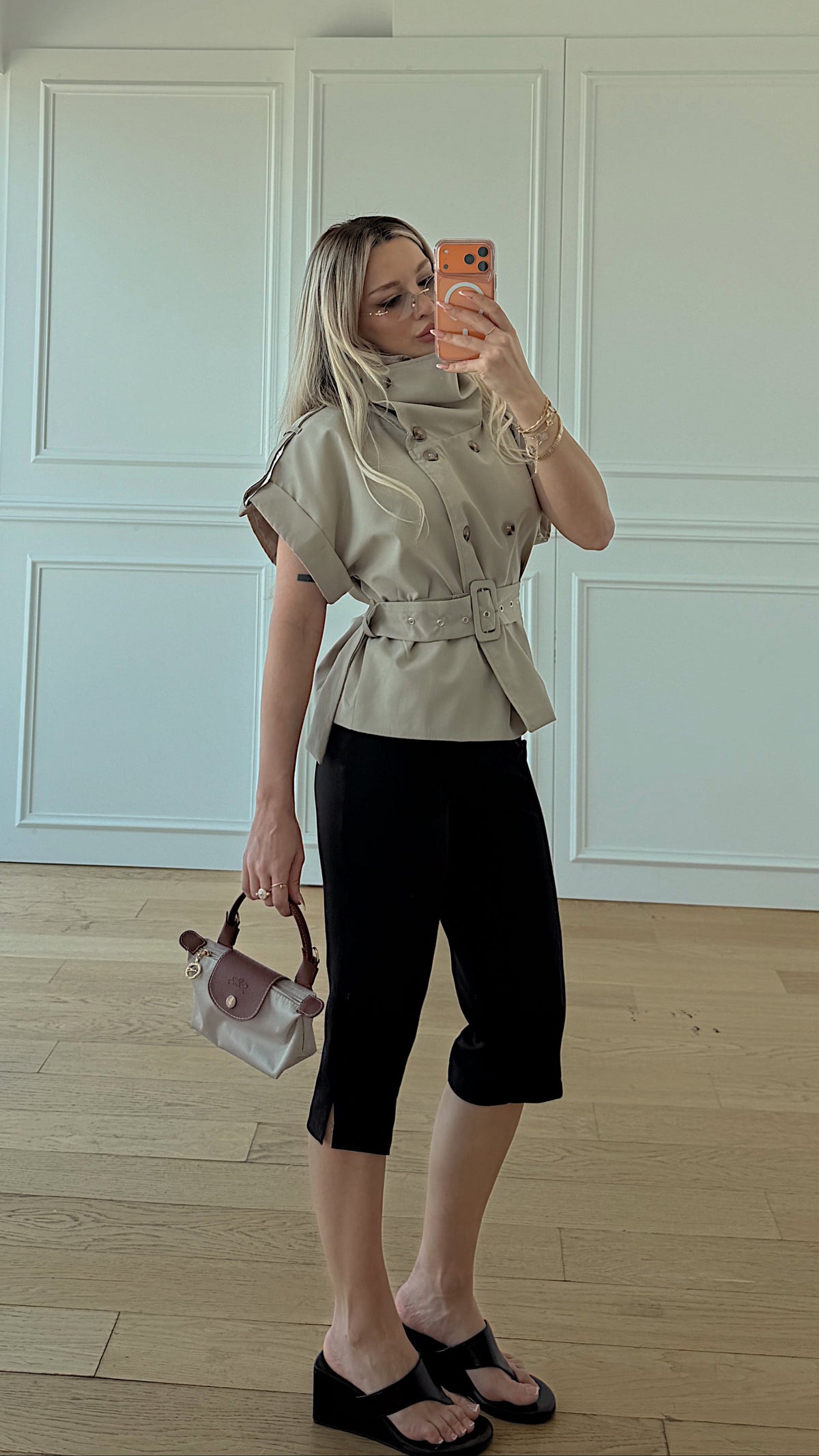 Sleeveless Elegance Trench