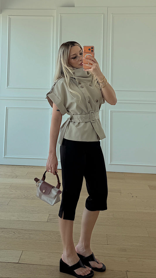 Sleeveless Elegance Trench