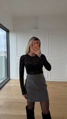 Desenli tül bluz siyah