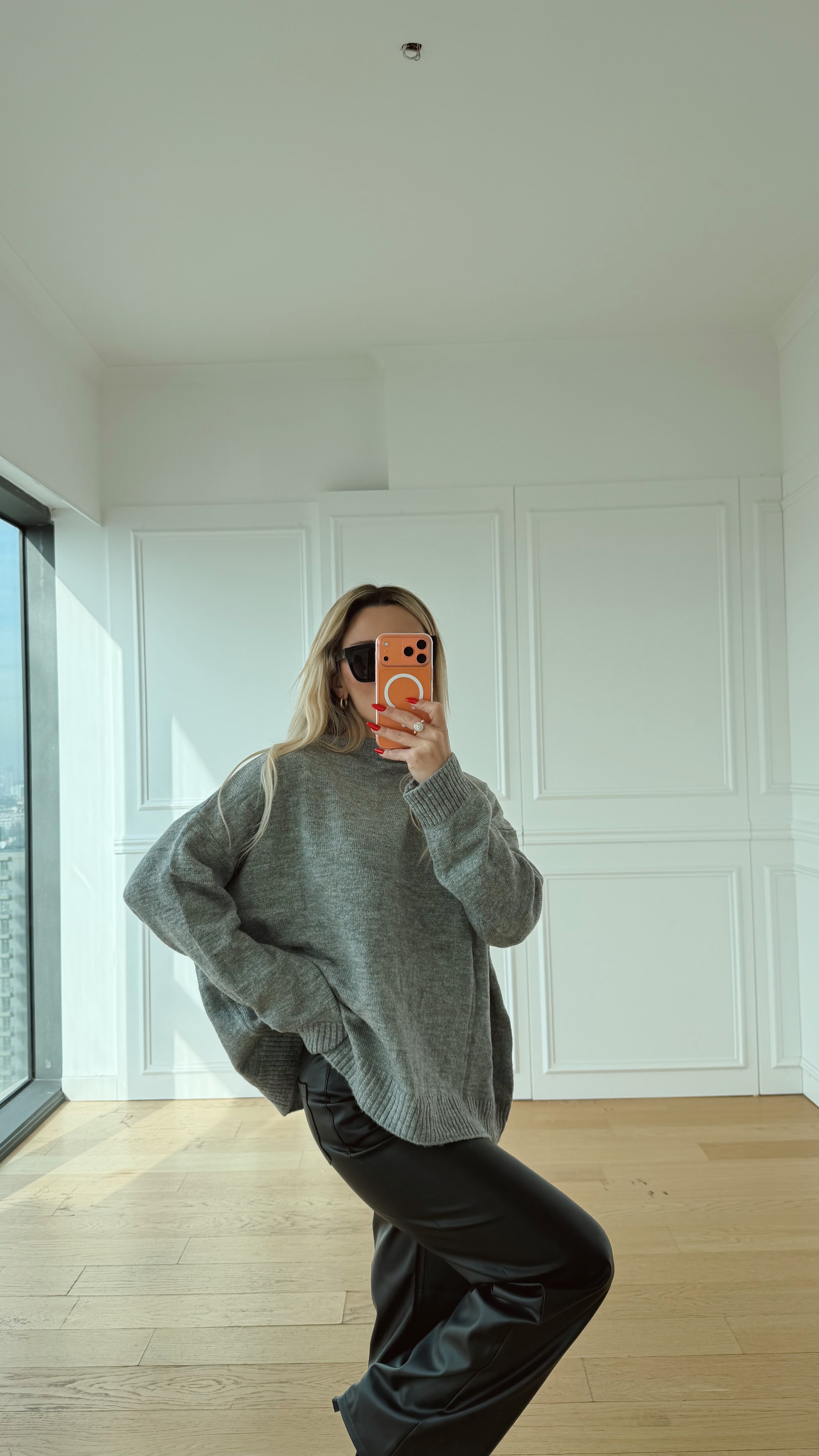 Gri Bisiklet Yaka Kazak