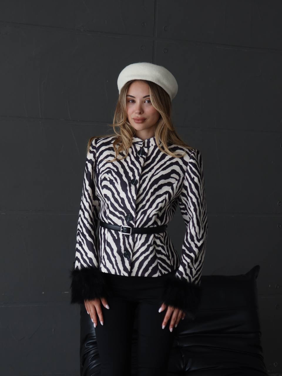 Zebra Kaşe Ceket