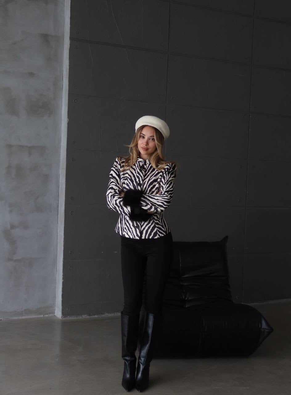 Zebra Kaşe Ceket