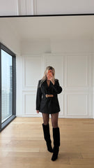 Siyah Kemer Detaylı Blazer Ceket