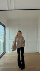 Belden Bağlama Detaylı Ekru Ceket