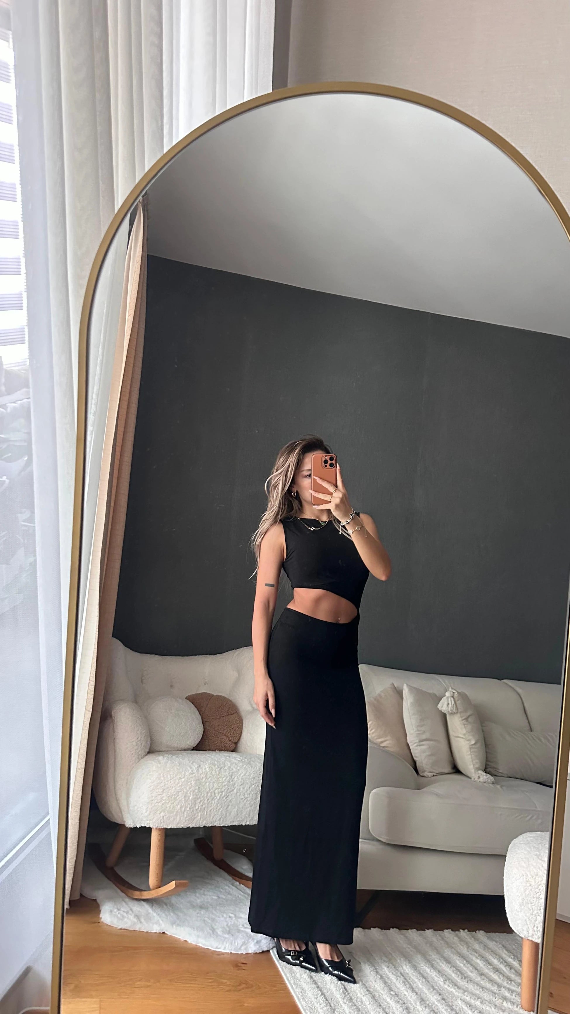 Cut-Out Siyah Elbise