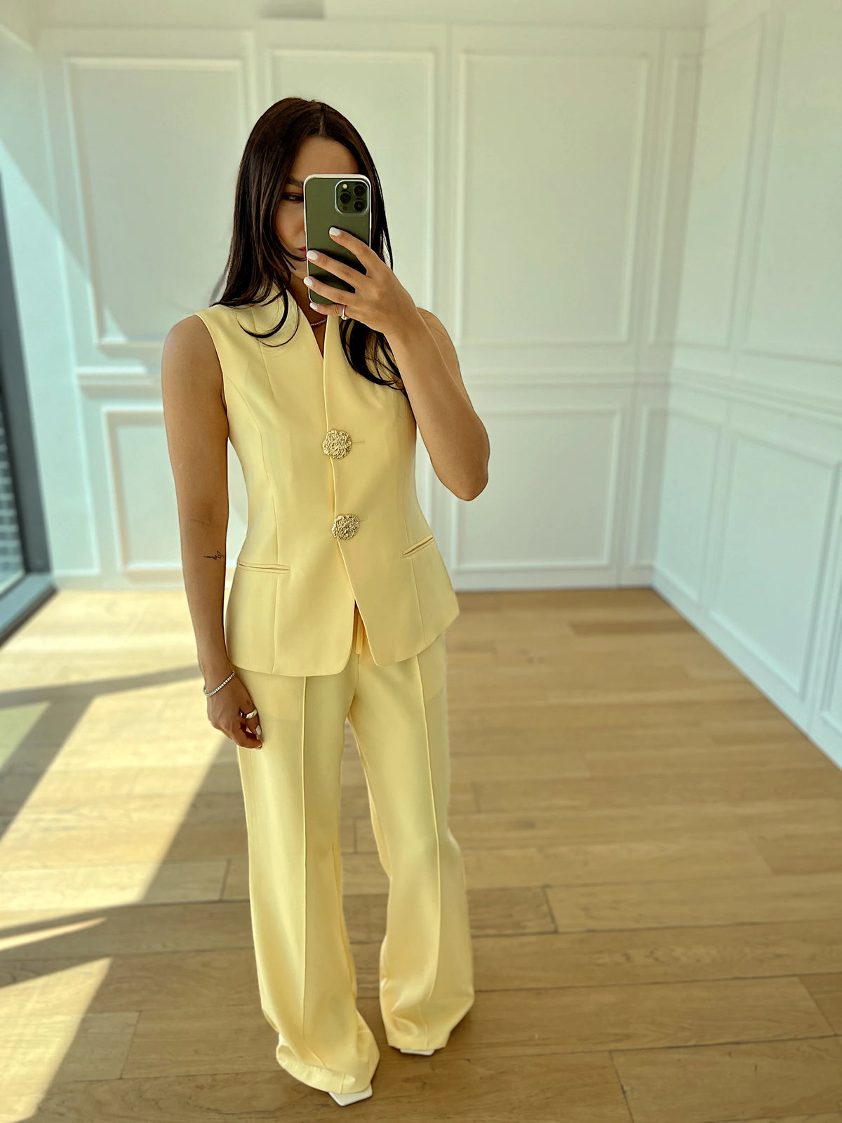 Emilie Sarı Yelek Pantolon Takım