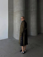 Deri Detaylı Yeşil Trenchcoat