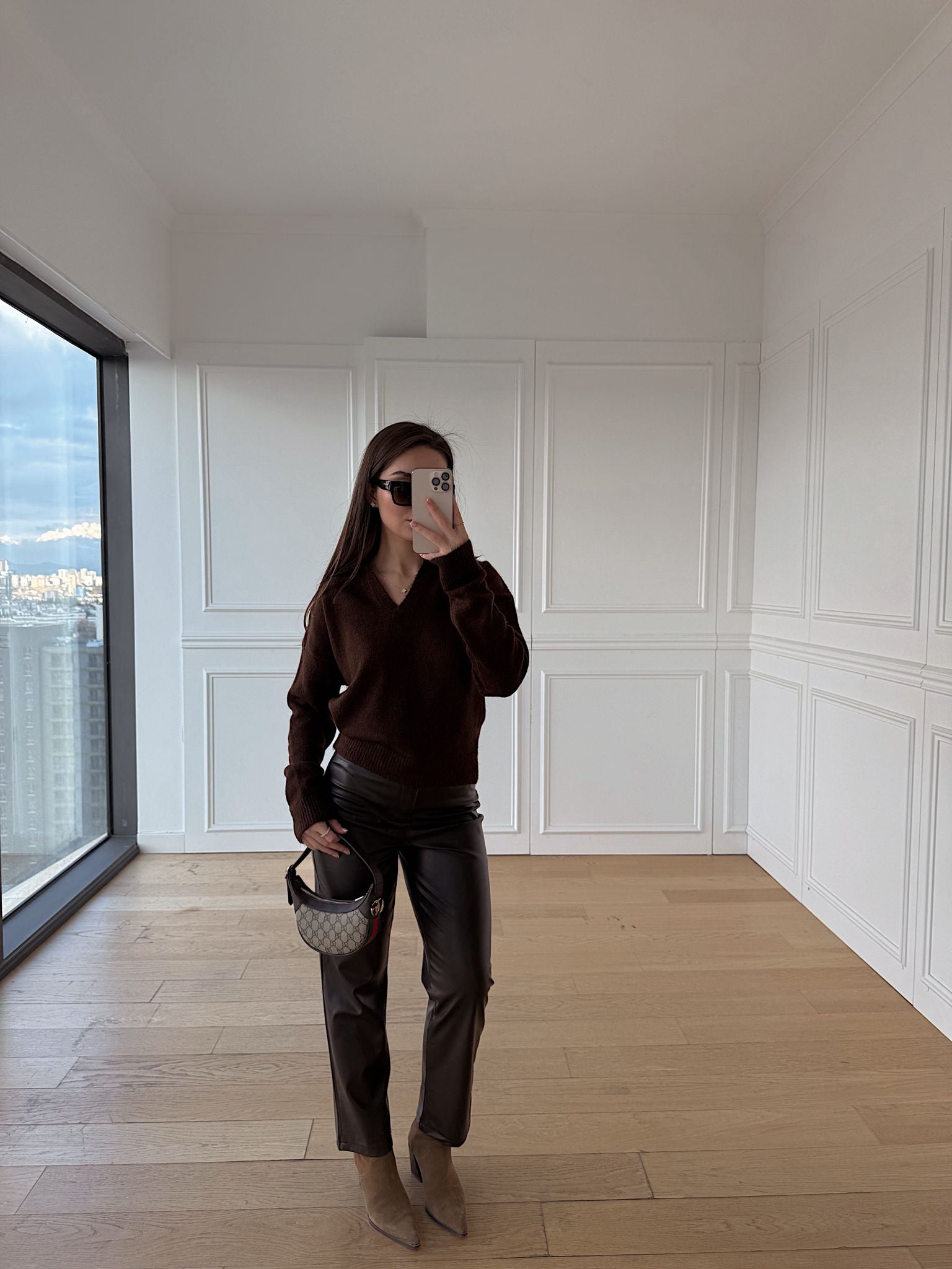 V Yaka Kazak - Kahverengi