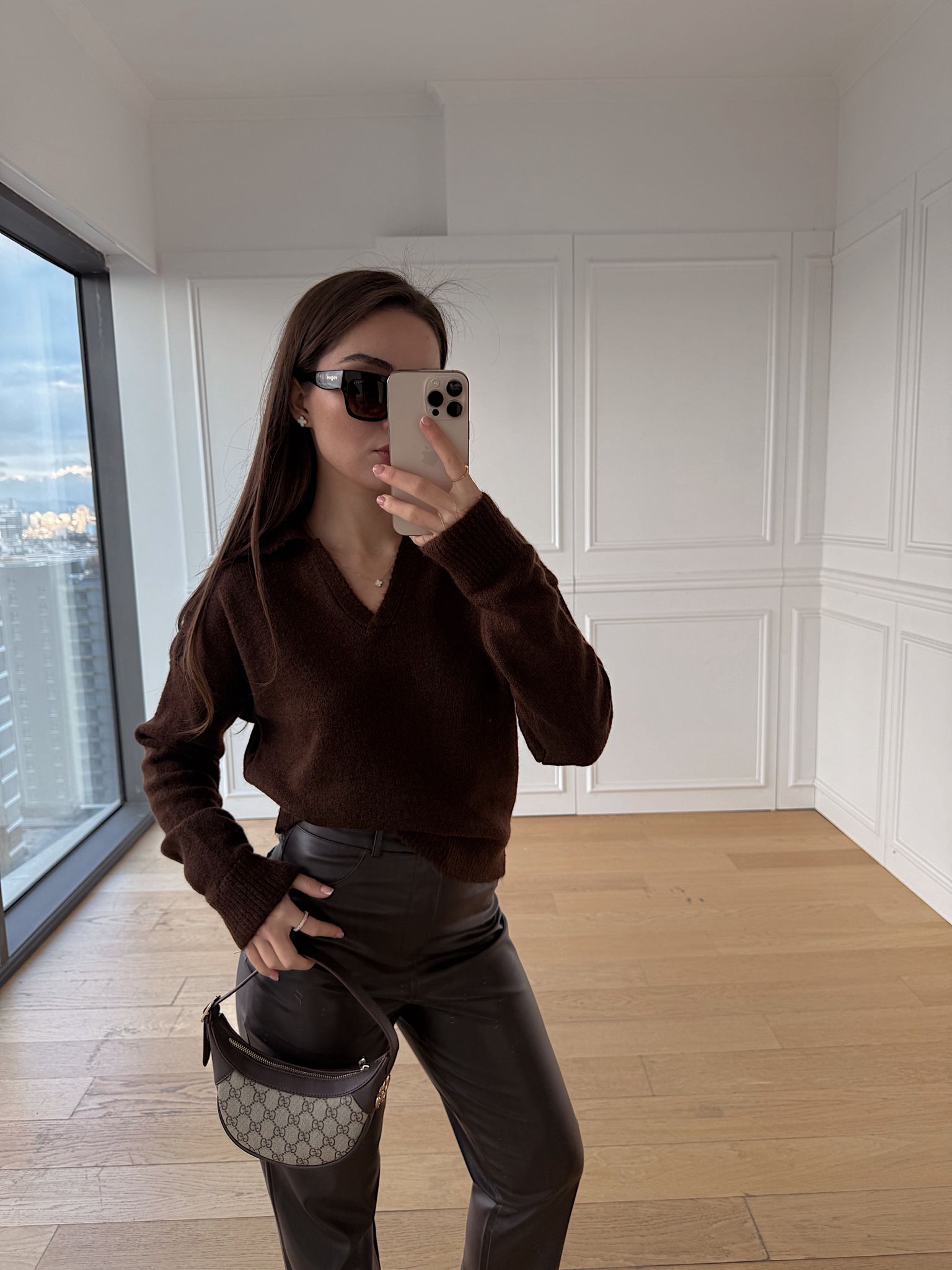 V Yaka Kazak - Kahverengi